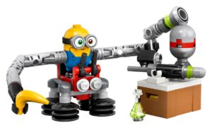 lego 30387 bob minion with robot arms
