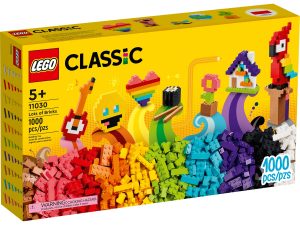 LEGO Lots of Bricks 11030