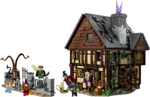 LEGO Disney Hocus Pocus: The Sanderson Sisters’ Cottage 21341
